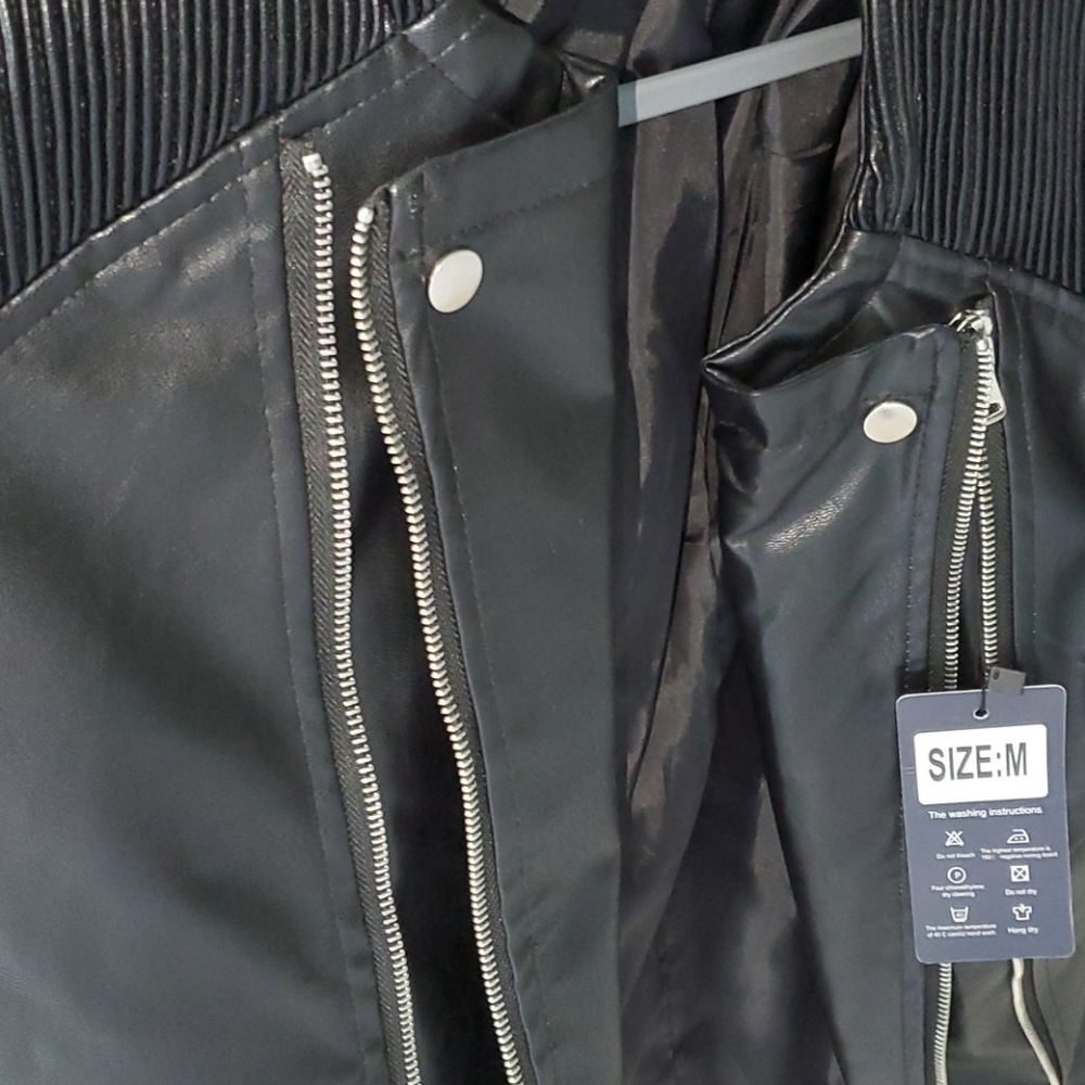 Leather Jacket - Picture 3 of 6